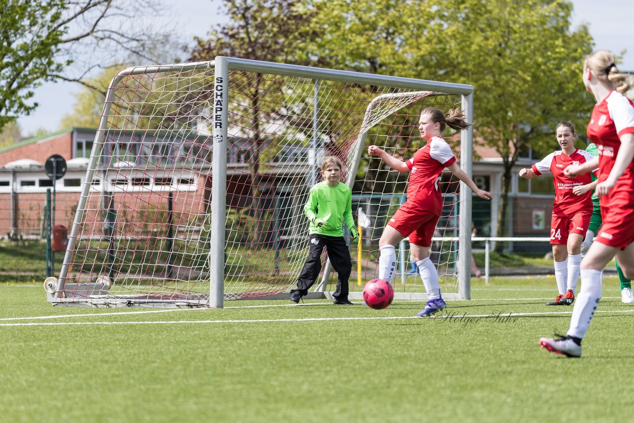 Bild 322 - wBJ SV Wahlstedt - TSV Wentorf-Dandesneben : Ergebnis: 7:1